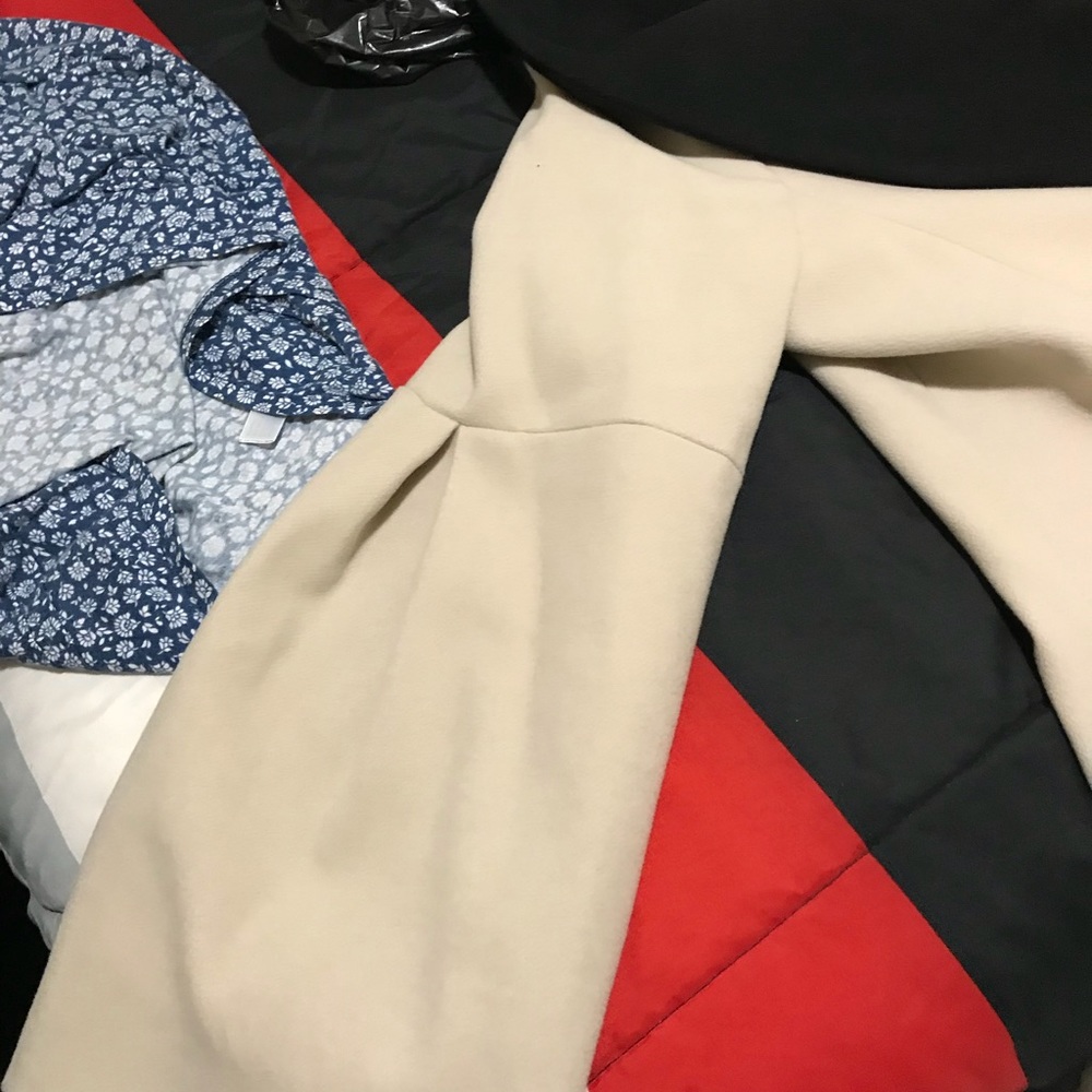 coat - Picture 4 of 5